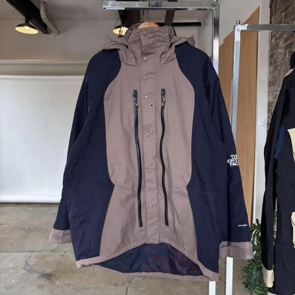 The North Face D2 Utility Super Besar Jacket. Brown & Navy Size Large